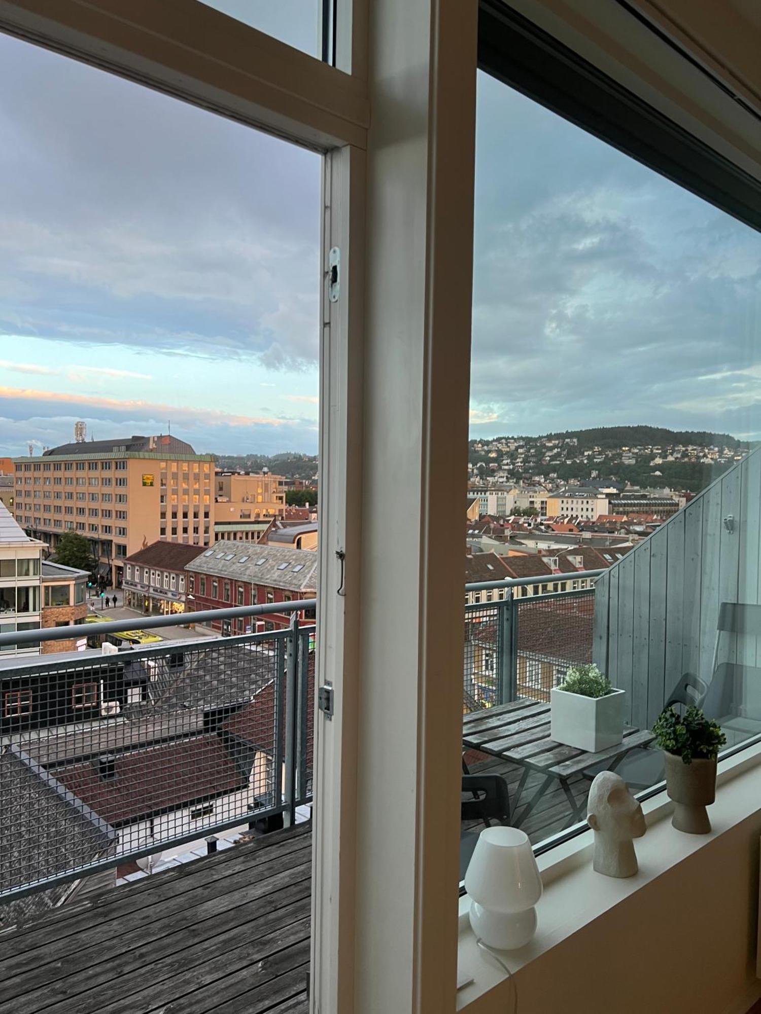 Apartamento Penthouse In Trondheim City Centre Exterior foto